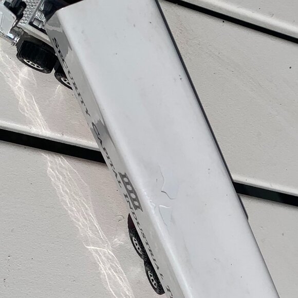 4pc Collectible Semi-Trucks - Picture 15 of 15